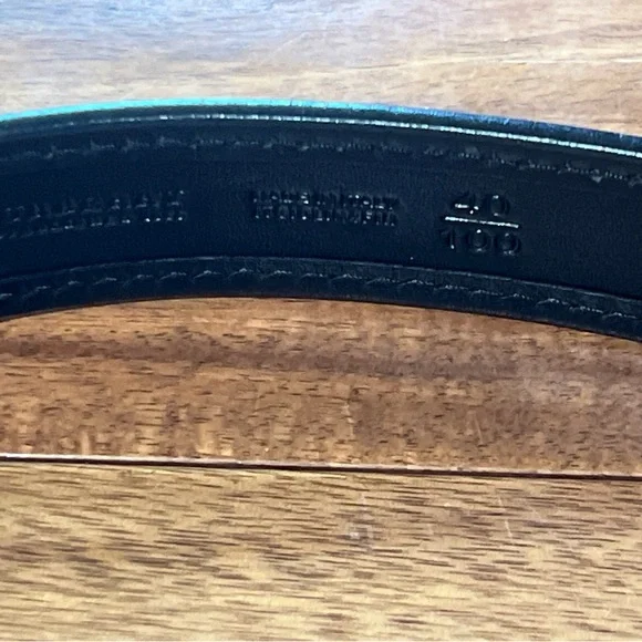 New In Box Burberry Check Leather Belt – Size 40/100 – Made in Italy